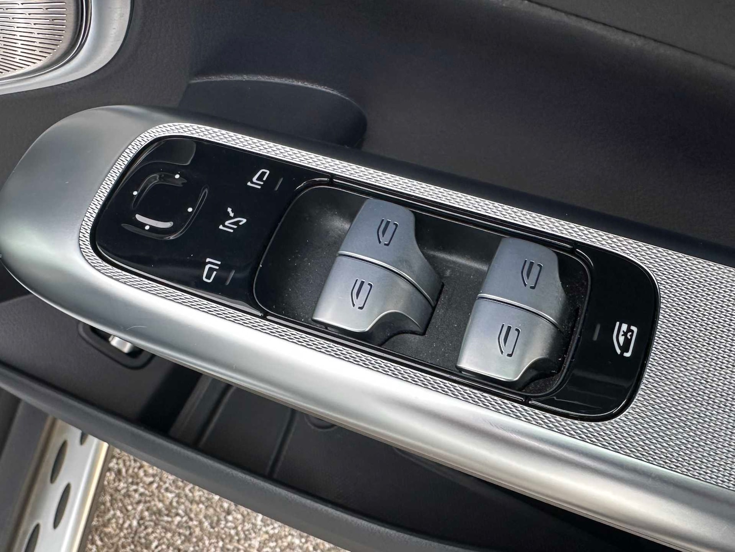 Used Mercedes-Benz GLC 2023 for sale - 77044153: Photo 25