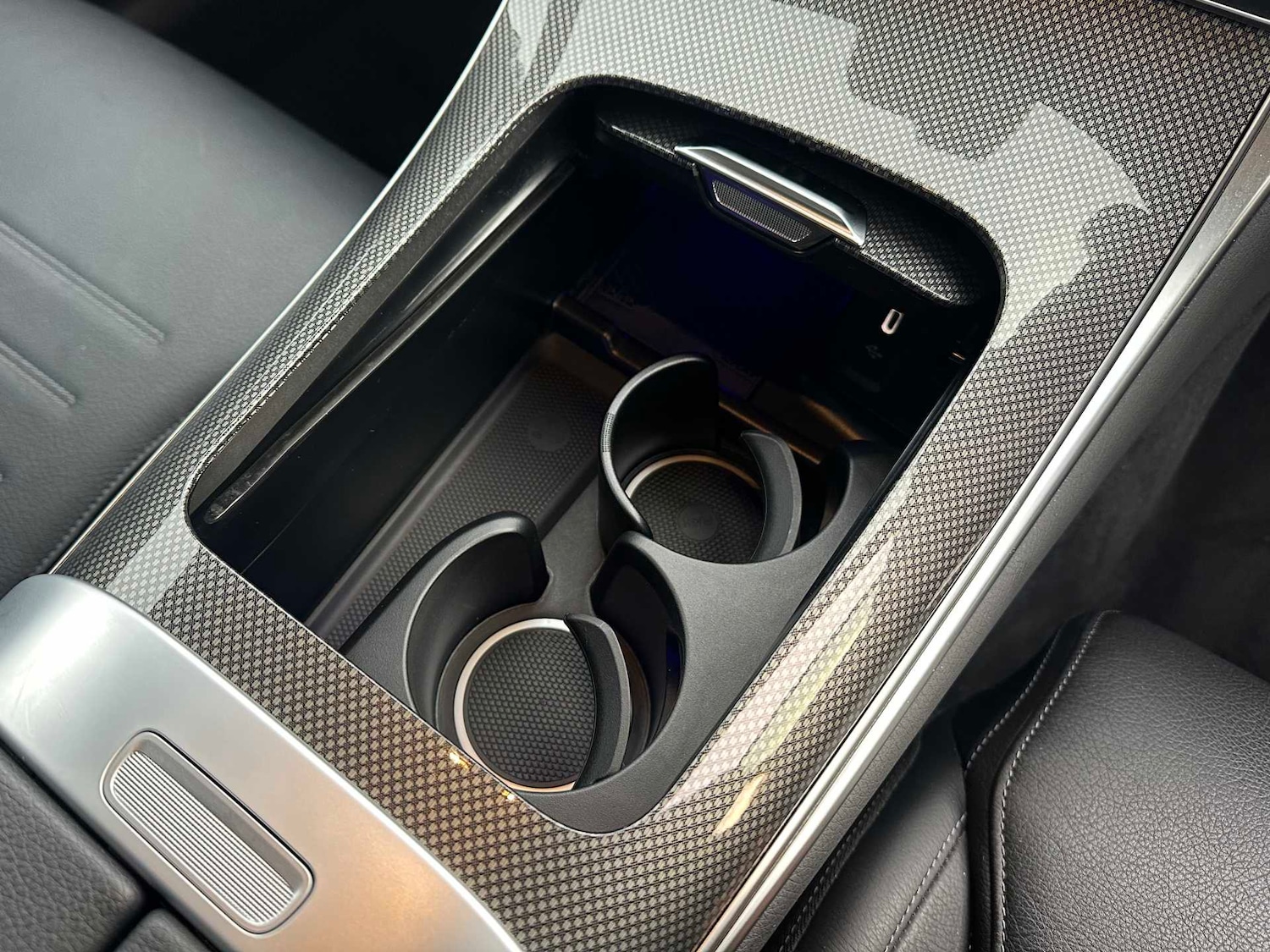 Used Mercedes-Benz GLC 2023 for sale - 77044153: Photo 32