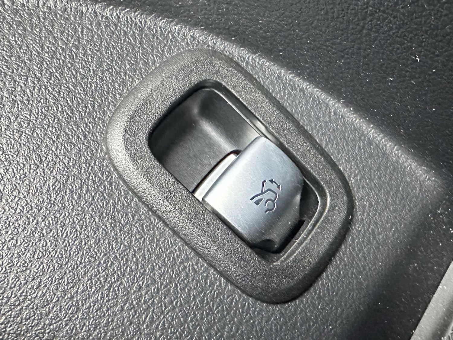 Used Mercedes-Benz GLC 2024 for sale - 77123528: Photo 26