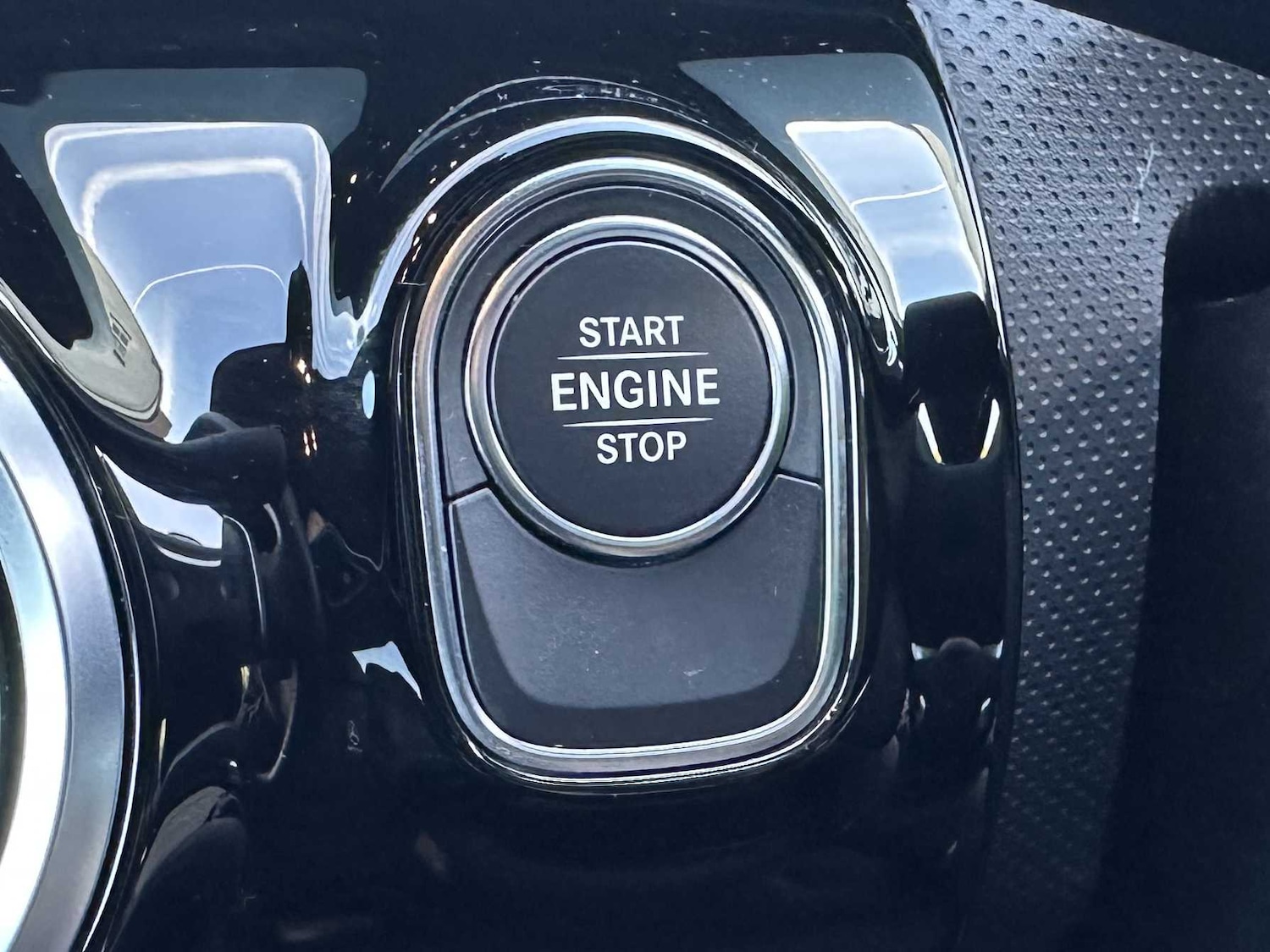 Used Mercedes-Benz A-Class 2020 for sale - 76113511: Photo 32
