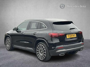 Used Mercedes-Benz GLA 2024 for sale - 77308415: Photo