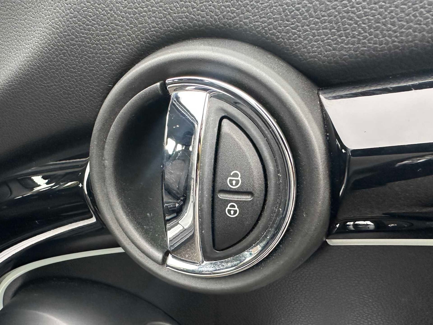 Used MINI Hatch 2023 for sale - 76540715: Photo 22