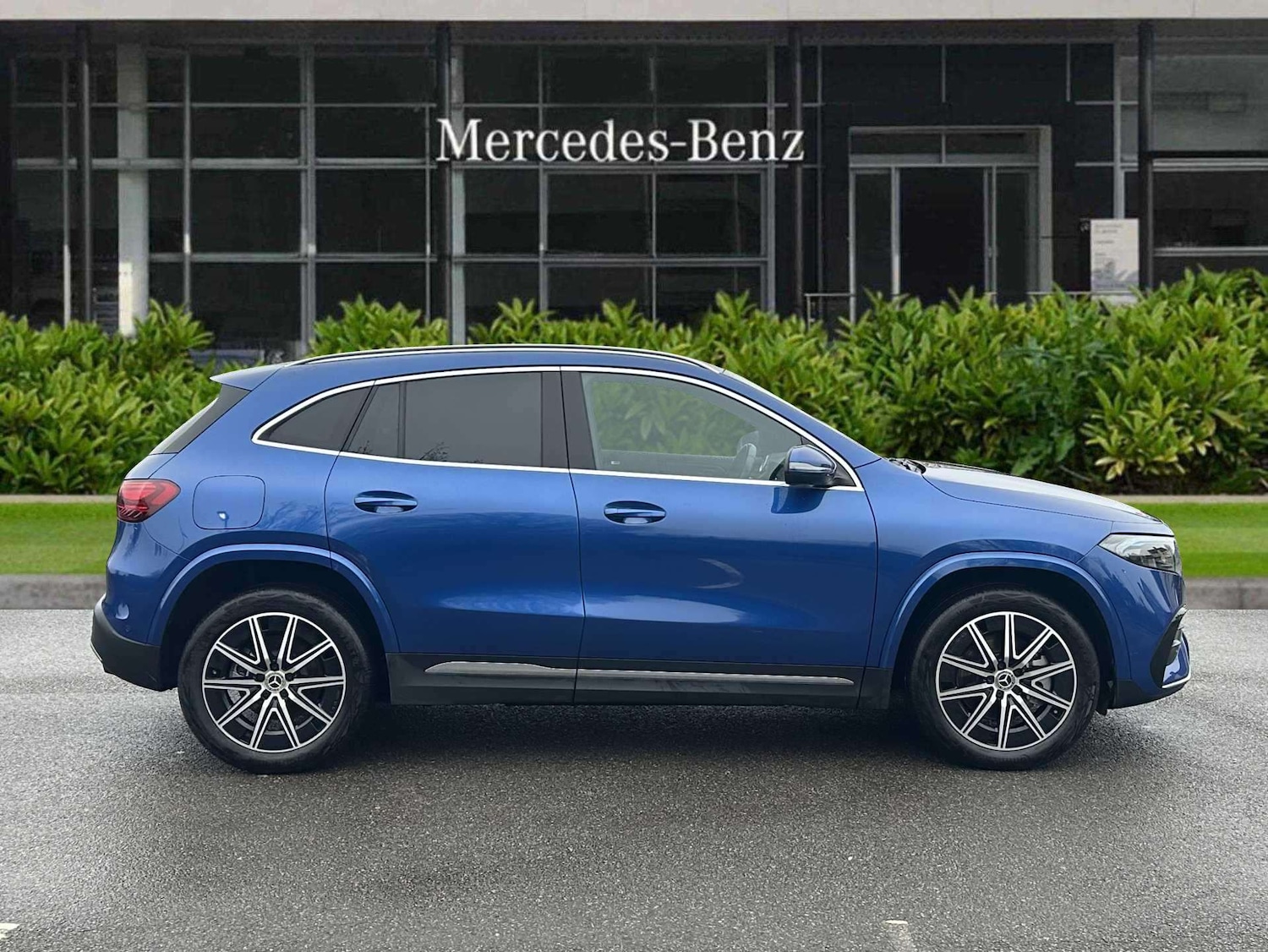 Used Mercedes-Benz EQA 2024 for sale - 77239895: Photo 4