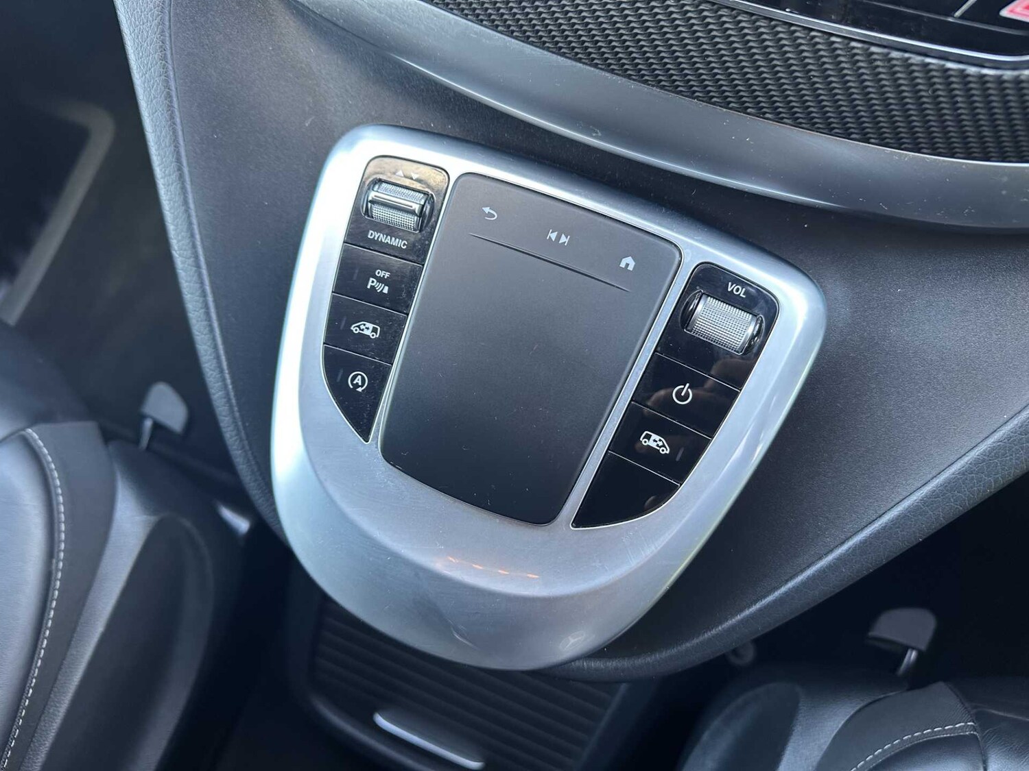Used Mercedes-Benz V-Class 2023 for sale - 75818816: Photo 29