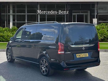 Used Mercedes-Benz V-Class 2023 for sale - 75818816: Photo