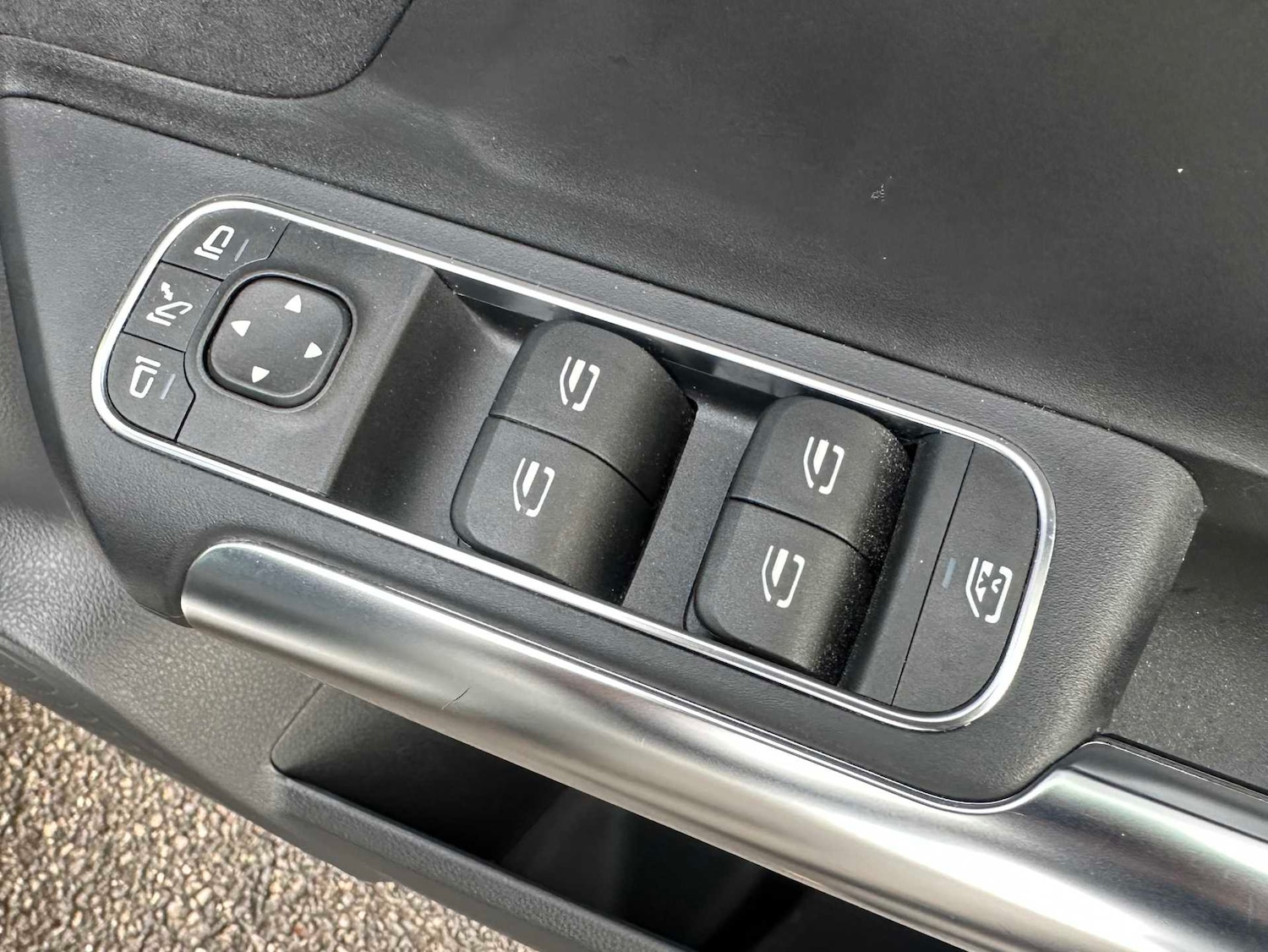 Used Mercedes-Benz EQA 2021 for sale - 76610603: Photo 24