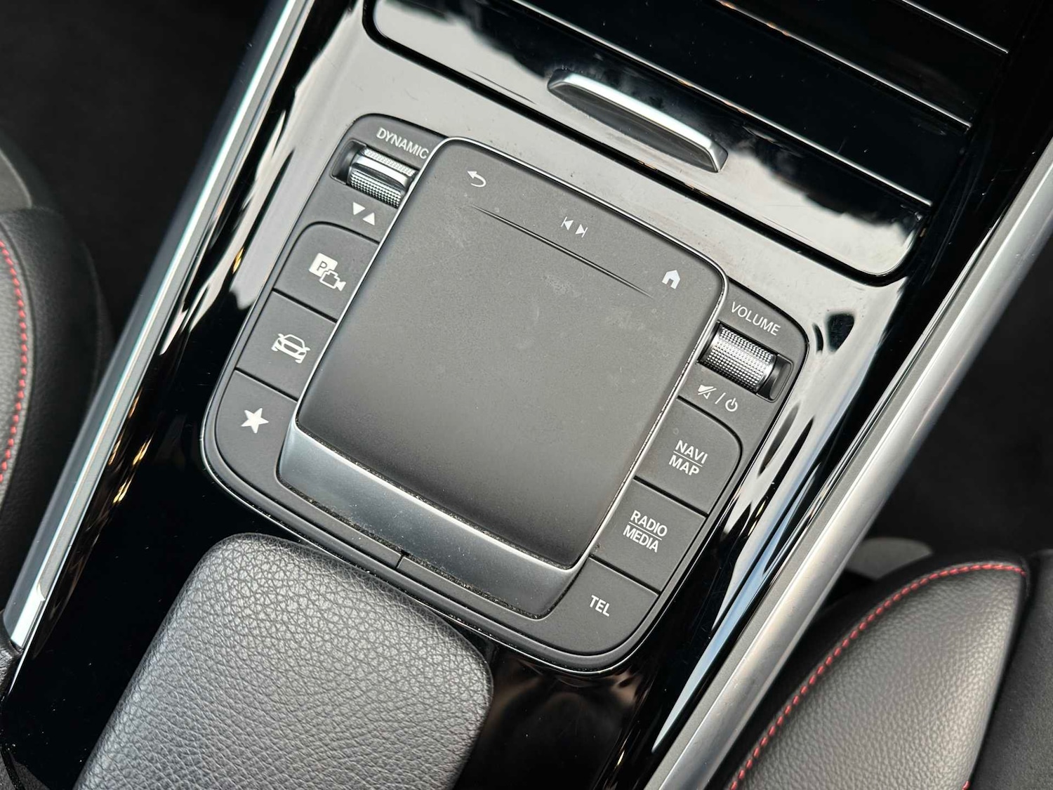 Used Mercedes-Benz EQA 2021 for sale - 76610603: Photo 33