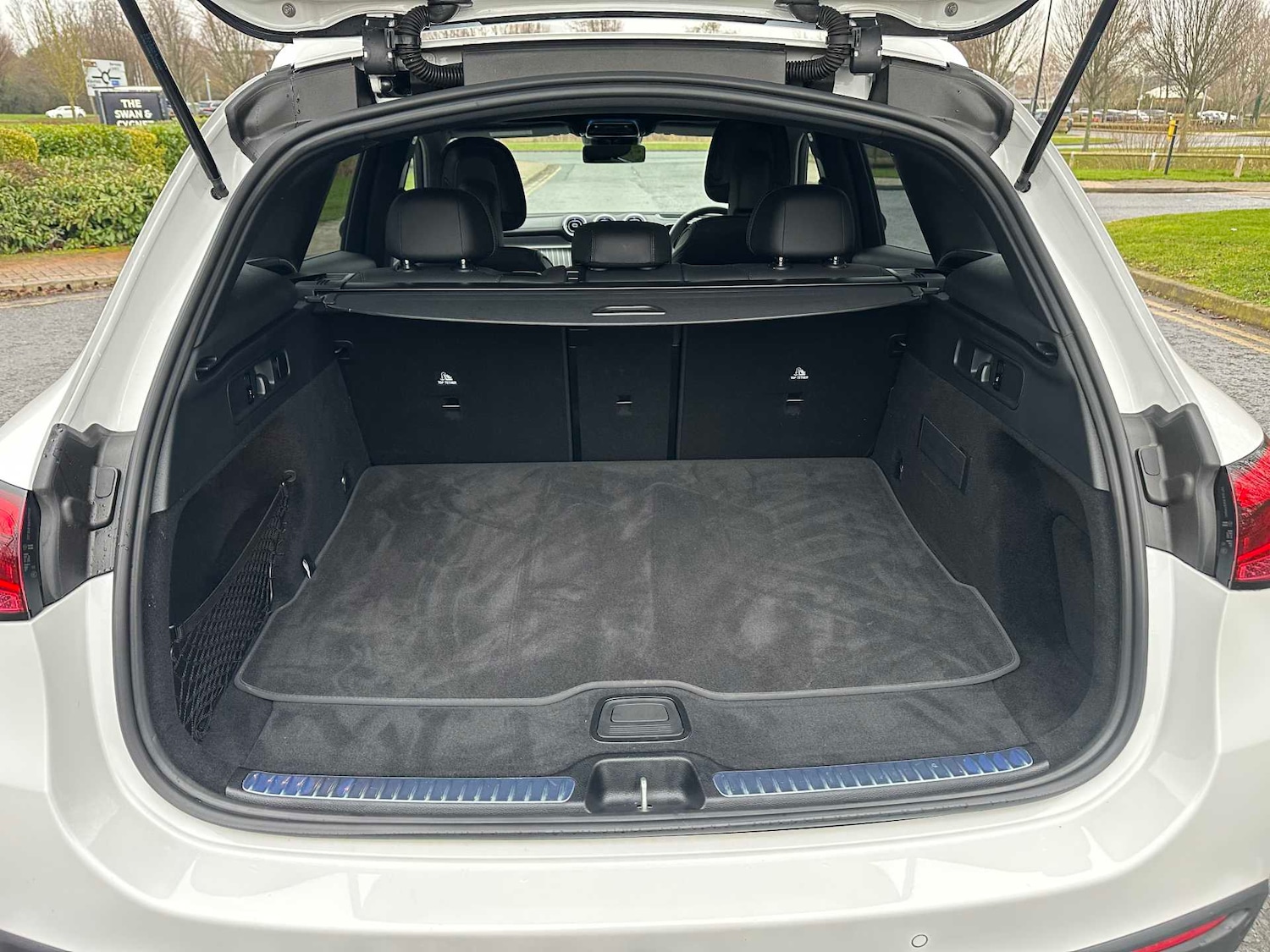 Used Mercedes-Benz GLC 2025 for sale - 77232975: Photo 18