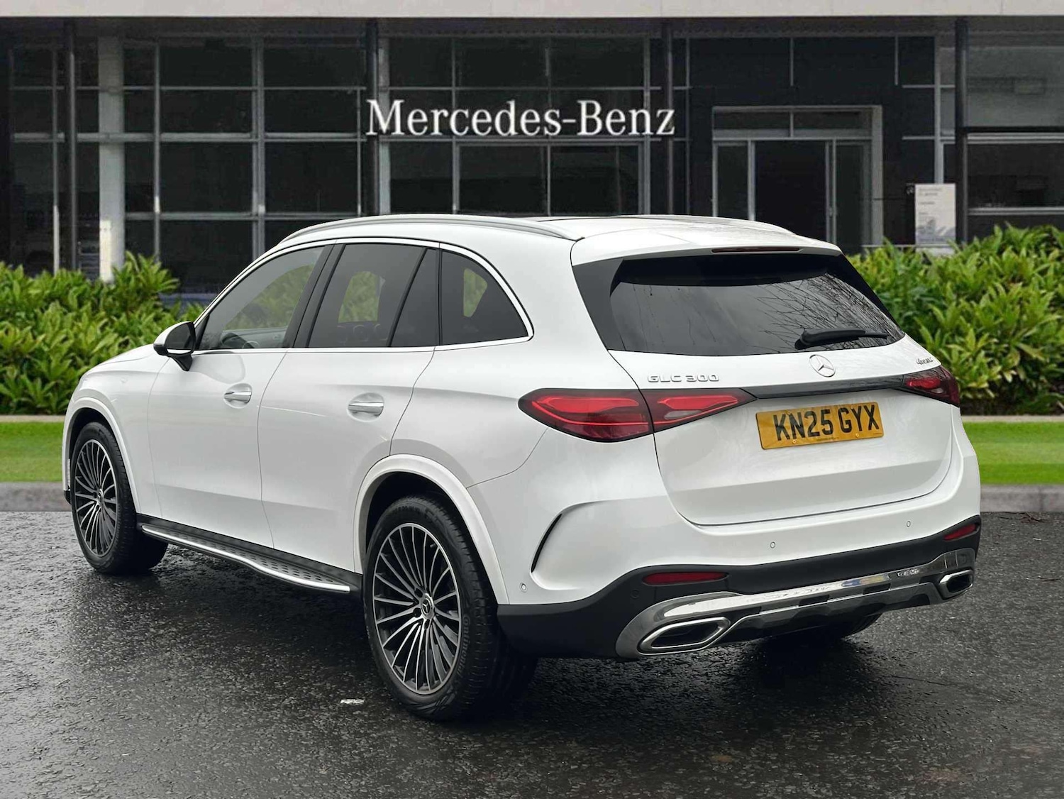 Used Mercedes-Benz GLC 2025 for sale - 77232975: Photo 2