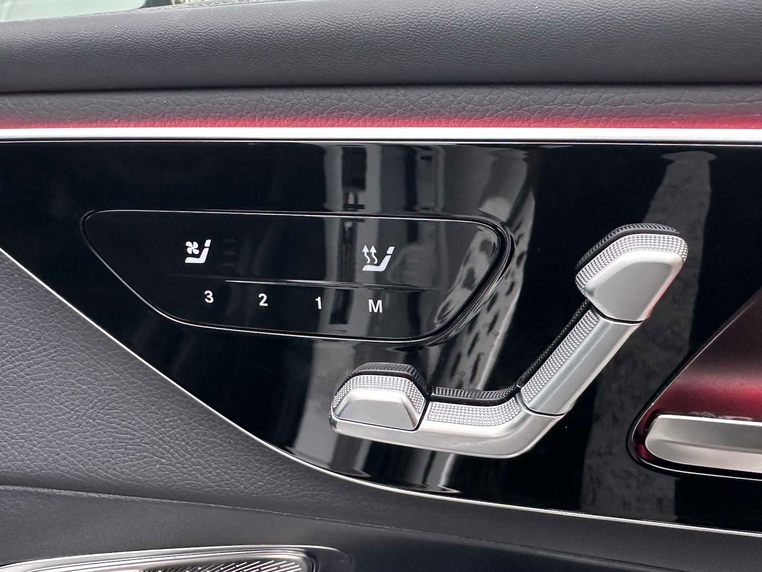 Used Mercedes-Benz GLC 2025 for sale - 77232975: Photo 22