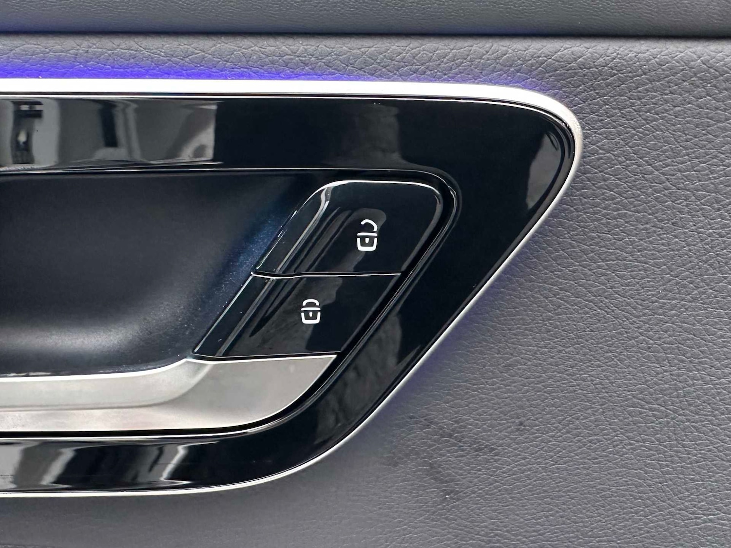 Used Mercedes-Benz GLC 2025 for sale - 77232975: Photo 23