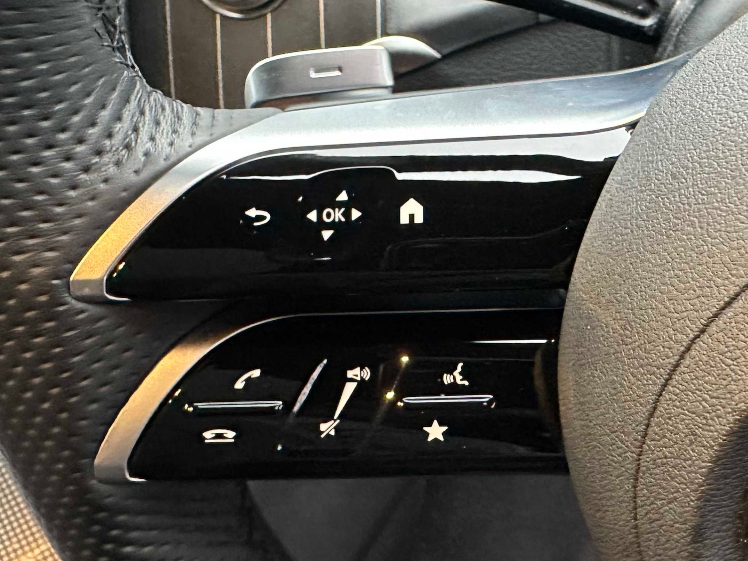 Used Mercedes-Benz GLC 2025 for sale - 77232975: Photo 29