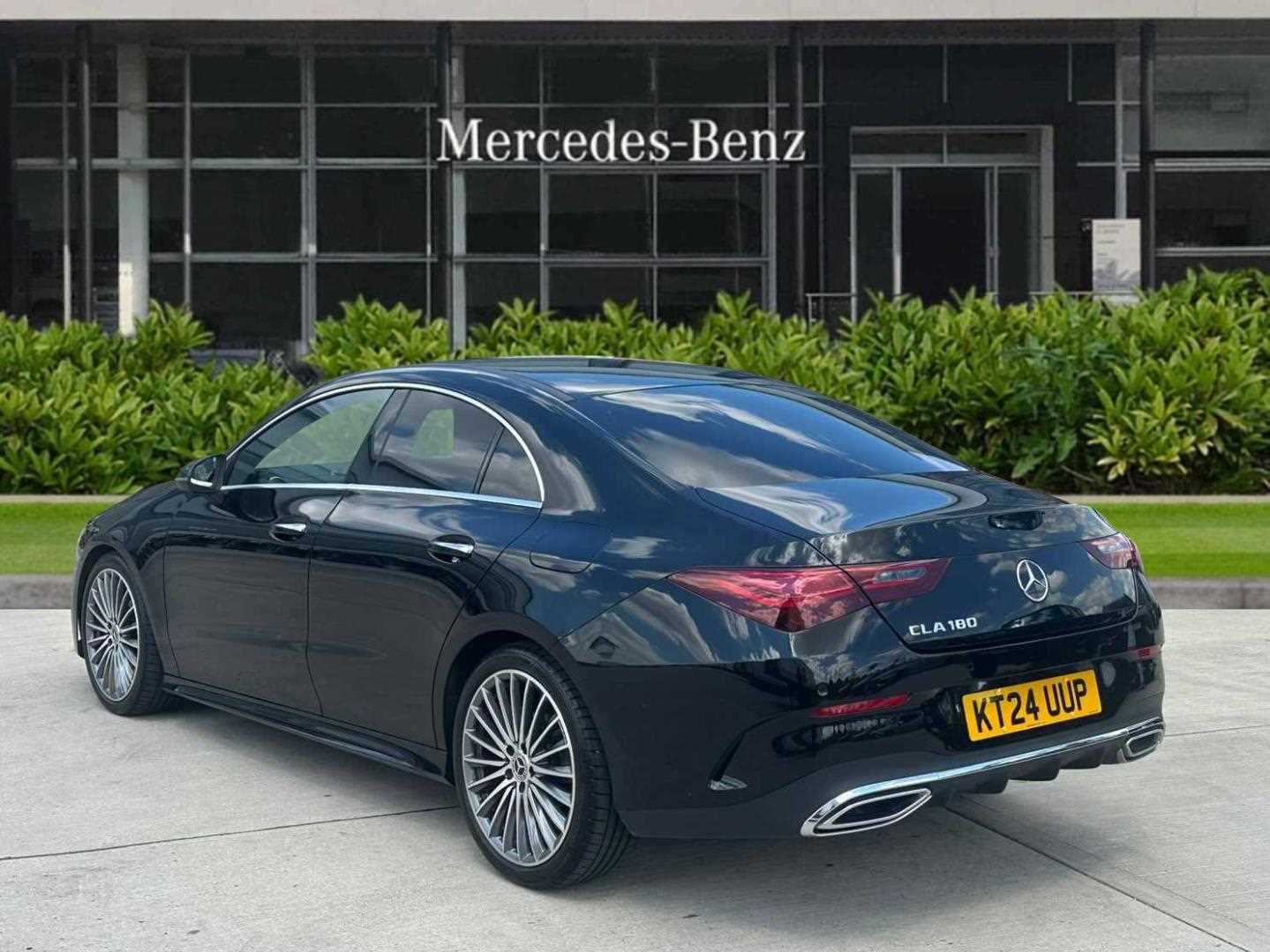 Used Mercedes-Benz CLA 2024 for sale - 77018823: Photo 2