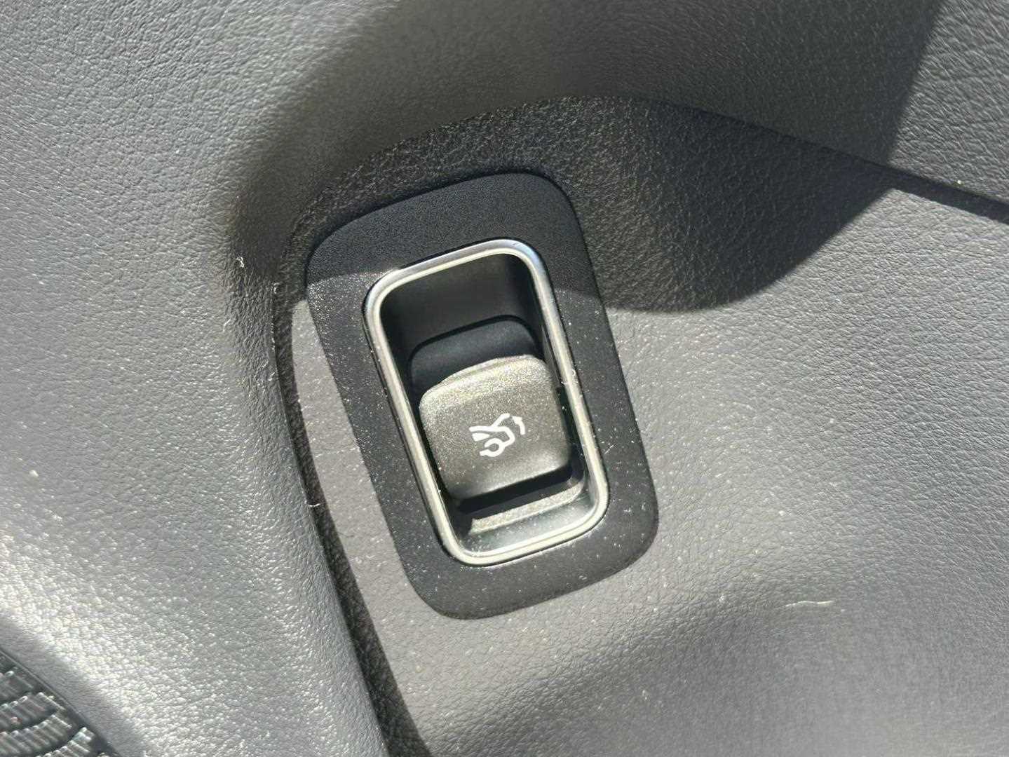 Used Mercedes-Benz CLA 2024 for sale - 77018823: Photo 25