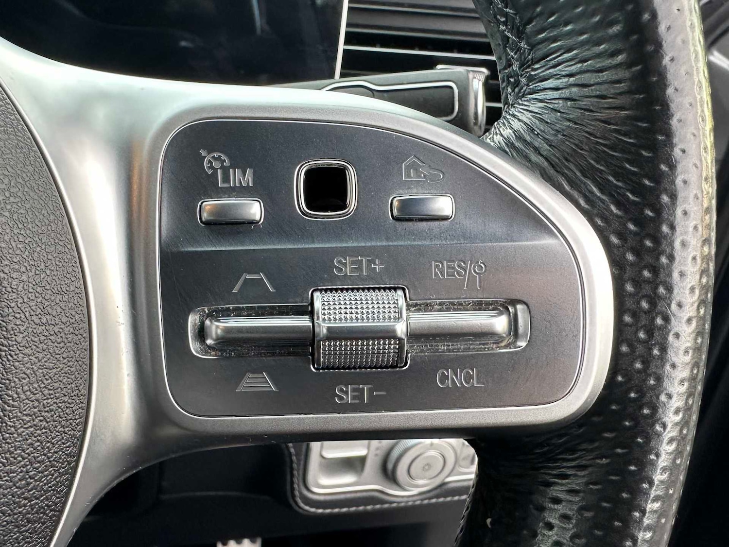 Used Mercedes-Benz GLE 2021 for sale - 76955214: Photo 28