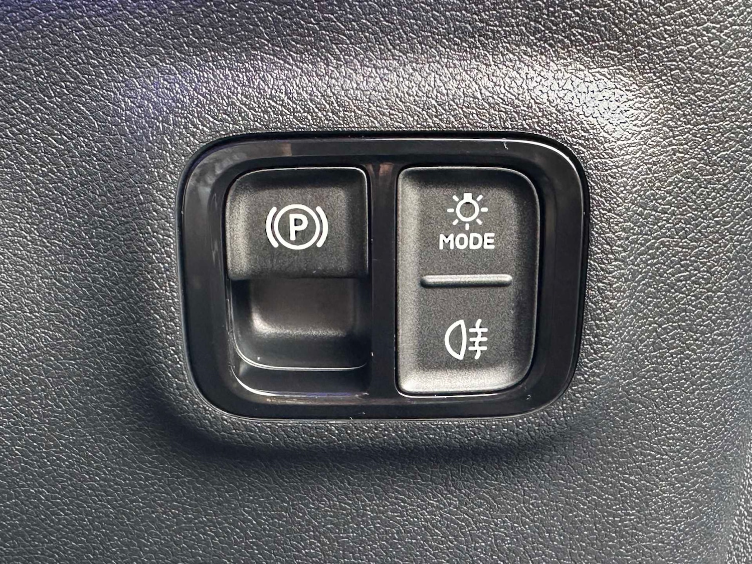 Used Mercedes-Benz CLA 2025 for sale - 78089614: Photo 25