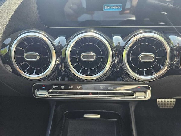 Used Mercedes-Benz GLA 2022 for sale - 76176900: Photo 31