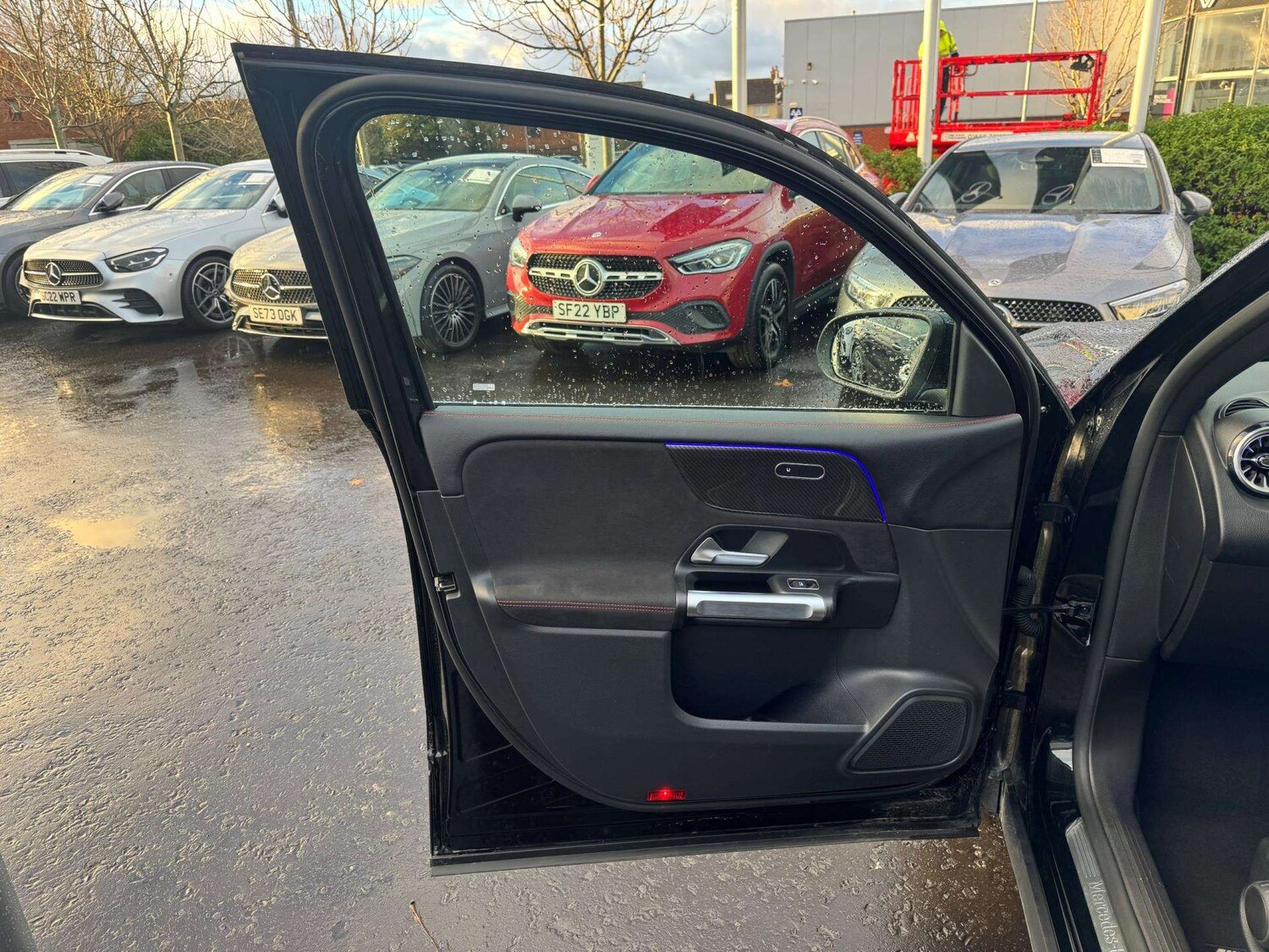 Used Mercedes-Benz GLB 2024 for sale - 77361271: Photo 17