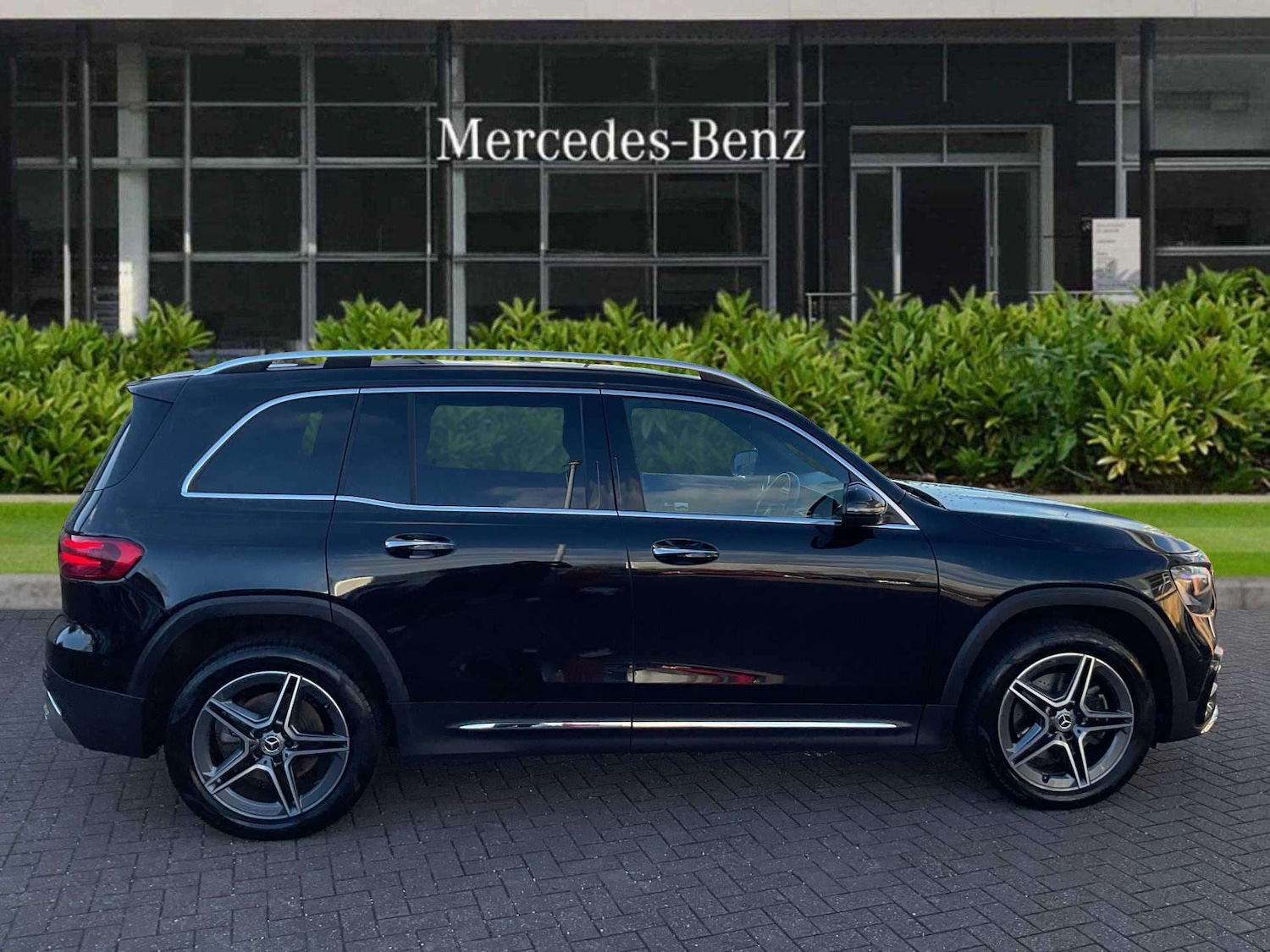 Used Mercedes-Benz GLB 2024 for sale - 77361271: Photo 4