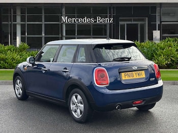 Used MINI Hatch 2018 for sale - 76804948: Photo