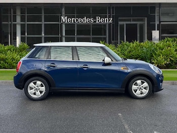 Used MINI Hatch 2018 for sale - 76804948: Photo