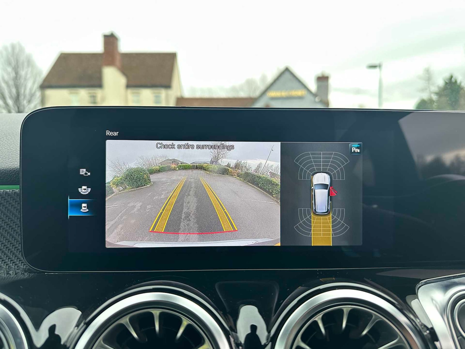 Used Mercedes-Benz GLB 2022 for sale - 76967821: Photo 33