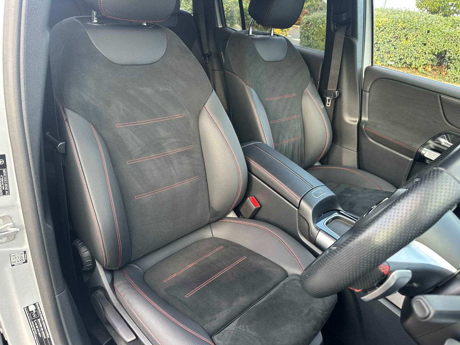 Used Mercedes-Benz GLB 2024 for sale - 76373674: Photo 15