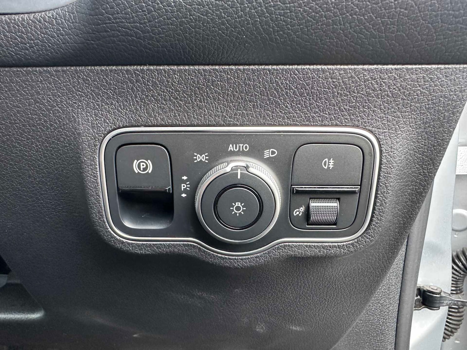 Used Mercedes-Benz GLB 2024 for sale - 76373674: Photo 26