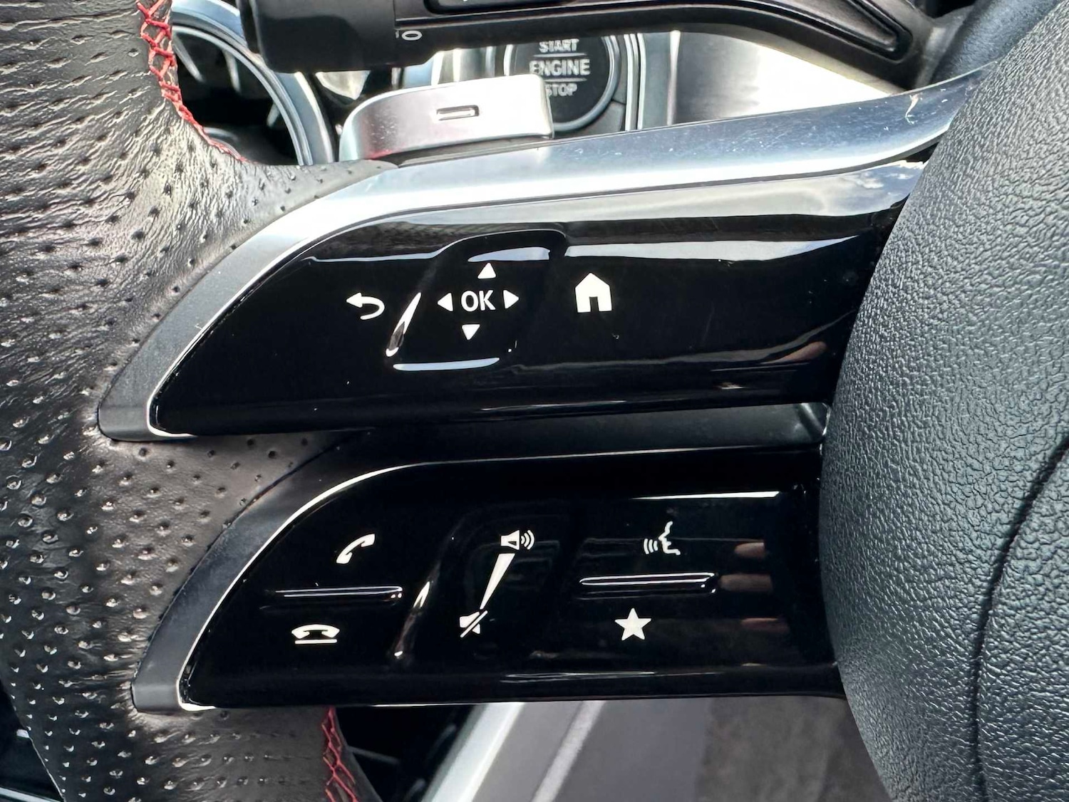 Used Mercedes-Benz GLB 2024 for sale - 76373674: Photo 29