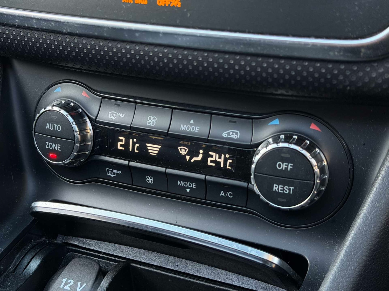 Used Mercedes-Benz A-Class 2017 for sale - 77194441: Photo 29