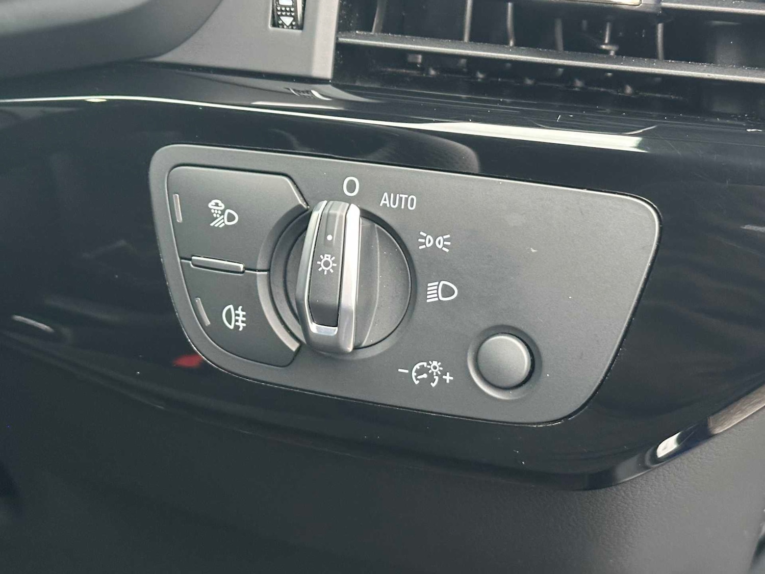 Used Audi A4 2023 for sale - 76540754: Photo 25