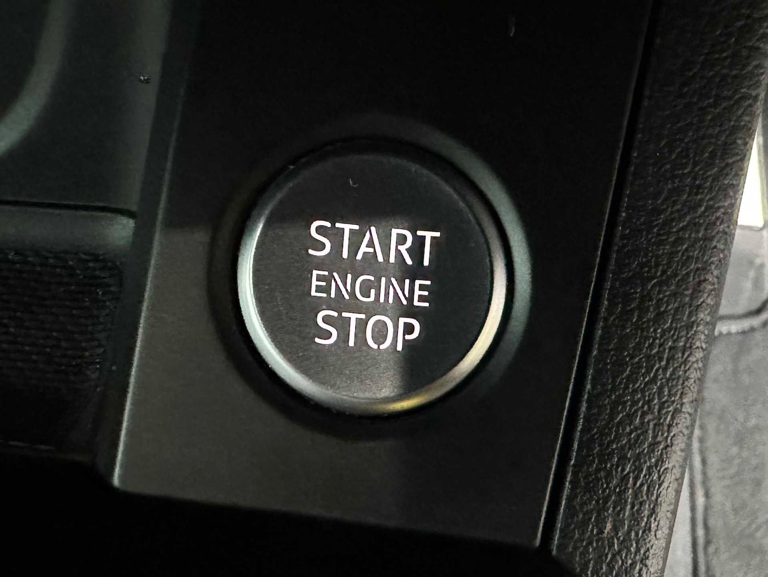 Used Audi A4 2023 for sale - 76540754: Photo 31