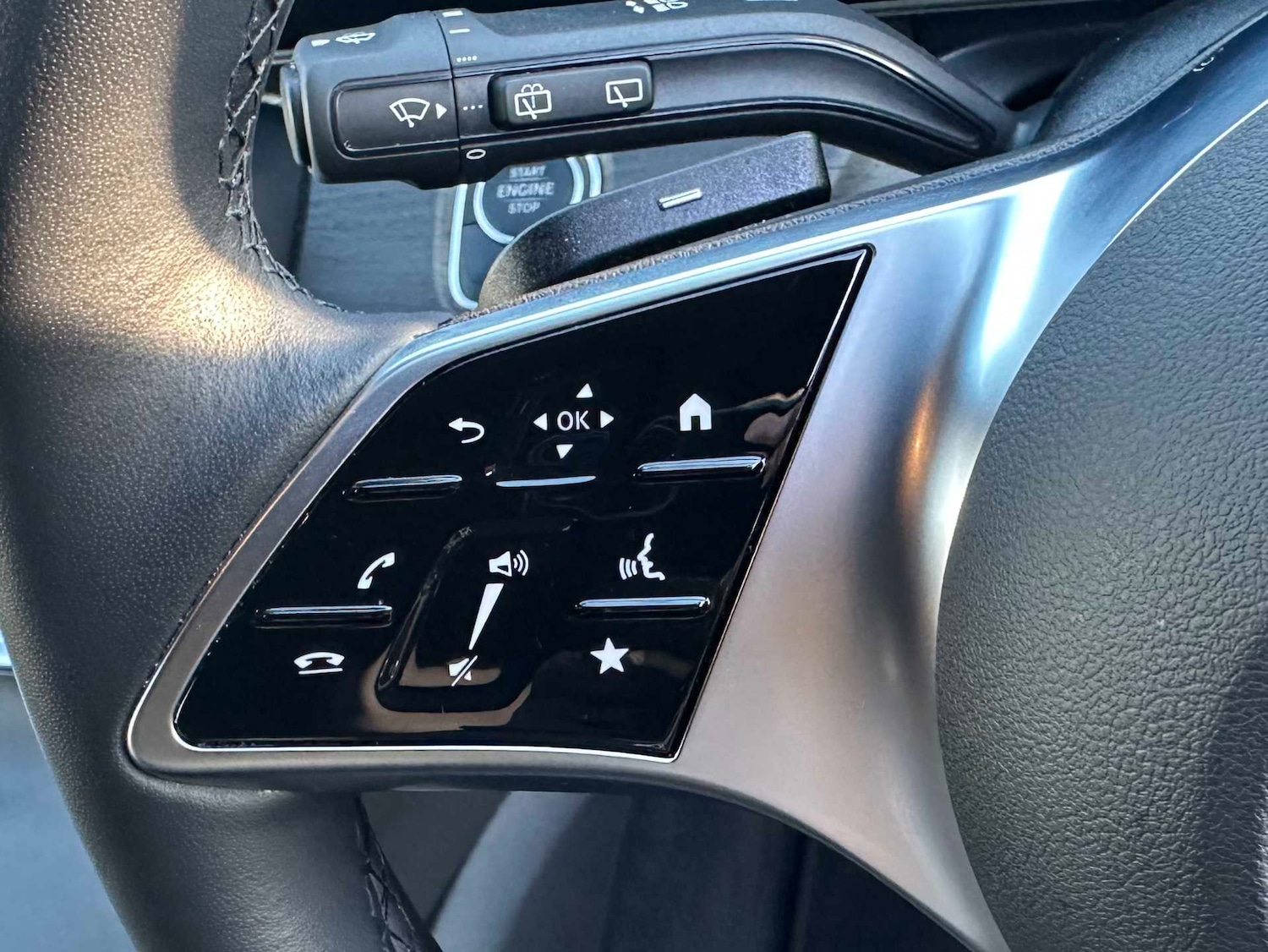 Used Mercedes-Benz V-Class 2025 for sale - 77972812: Photo 30