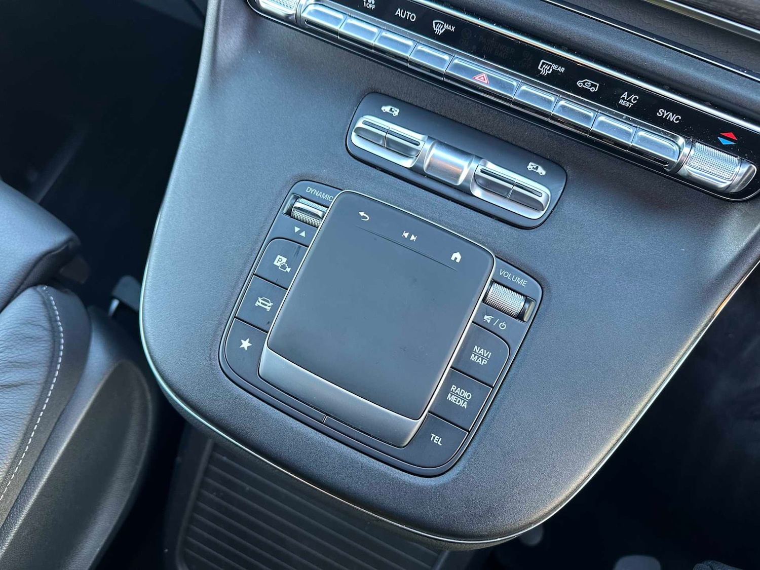 Used Mercedes-Benz V-Class 2025 for sale - 77972812: Photo 33