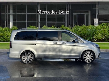 Used Mercedes-Benz V-Class 2025 for sale - 77972812: Photo