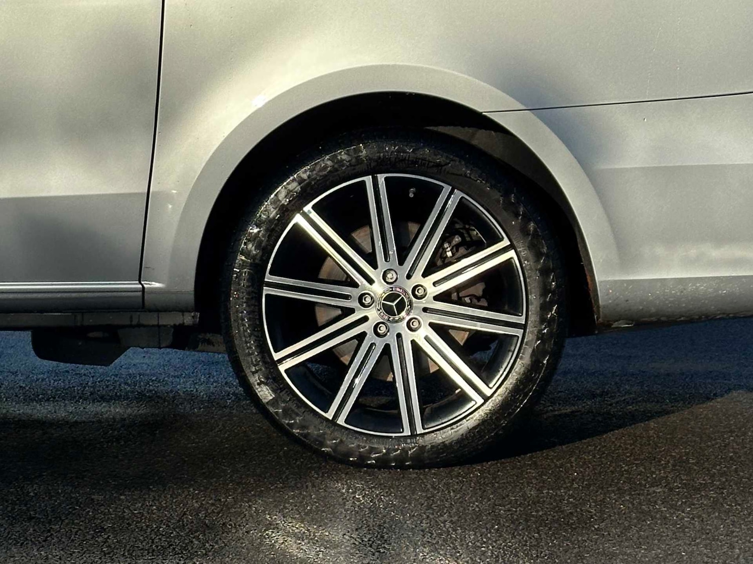 Used Mercedes-Benz V-Class 2025 for sale - 77972812: Photo 5