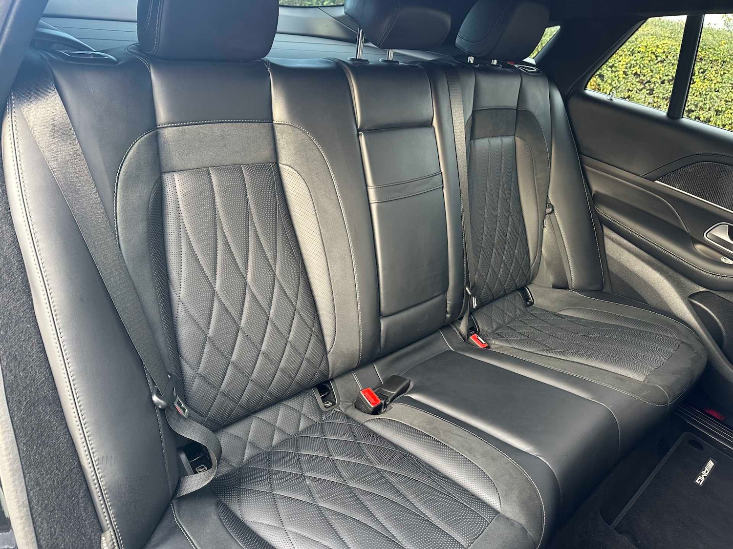 Used Mercedes-Benz GLE 2023 for sale - 77123456: Photo 16