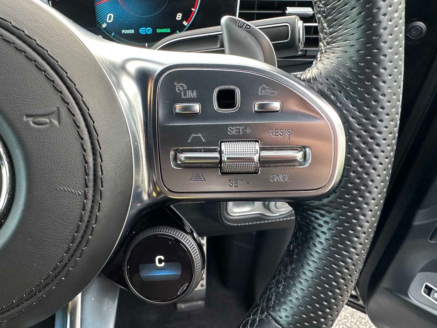 Used Mercedes-Benz GLE 2023 for sale - 77123456: Photo 28