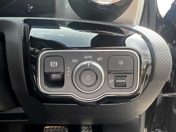 Used Mercedes-Benz A-Class 2023 for sale - 75555302: Photo 25