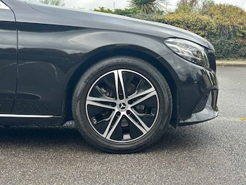 Used Mercedes-Benz C Class 2019 for sale - 76373818: Photo