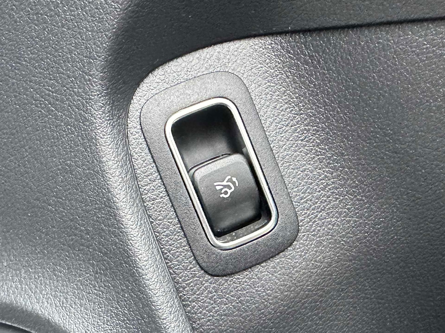 Used Mercedes-Benz CLA 2023 for sale - 76967957: Photo 25