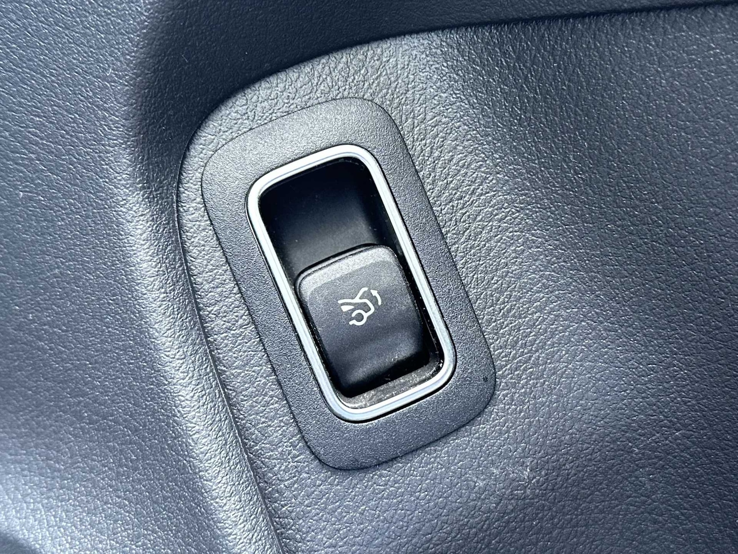 Used Mercedes-Benz CLA 2023 for sale - 76564369: Photo 24