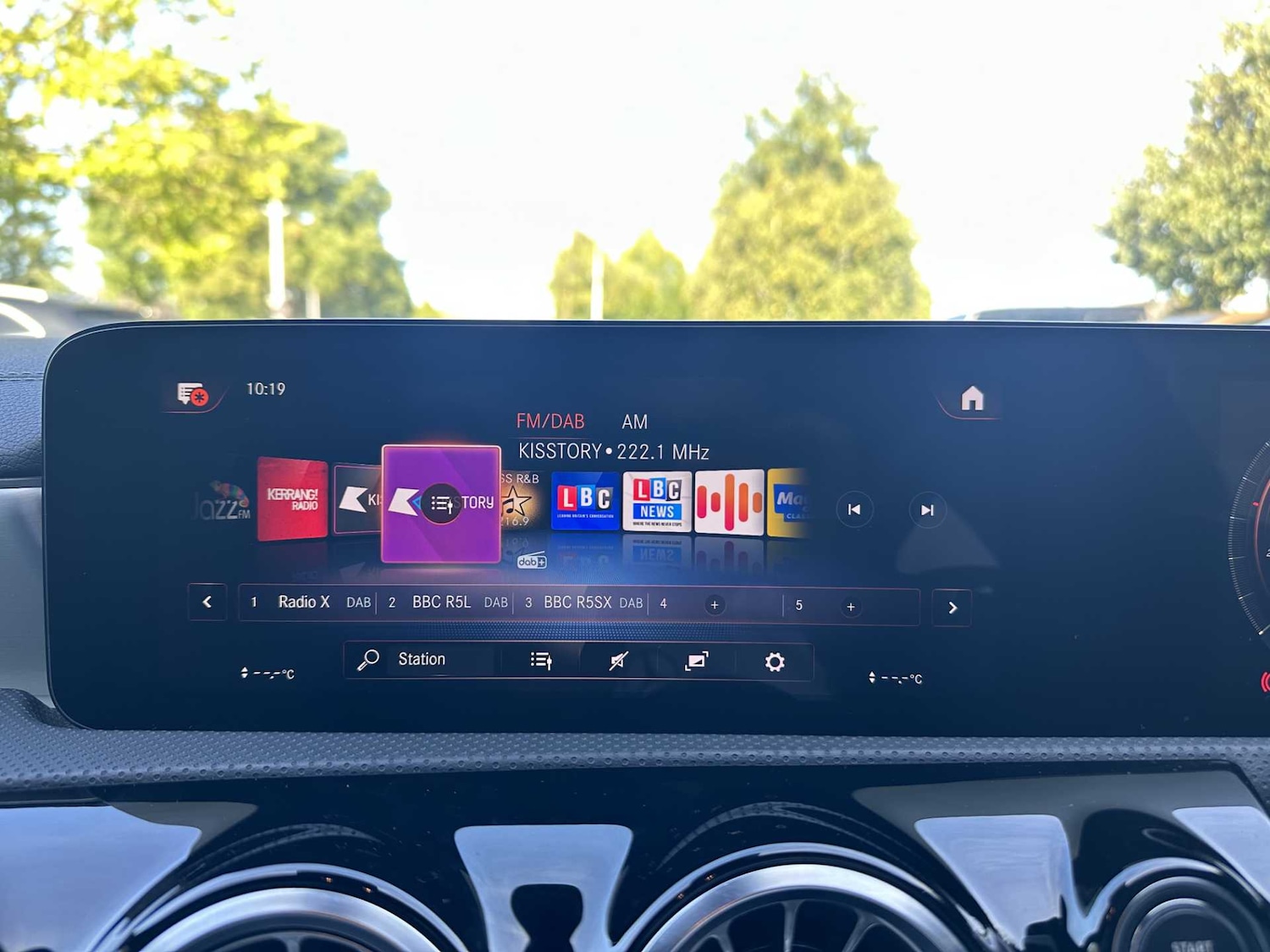 Used Mercedes-Benz CLA 2023 for sale - 76564369: Photo 35