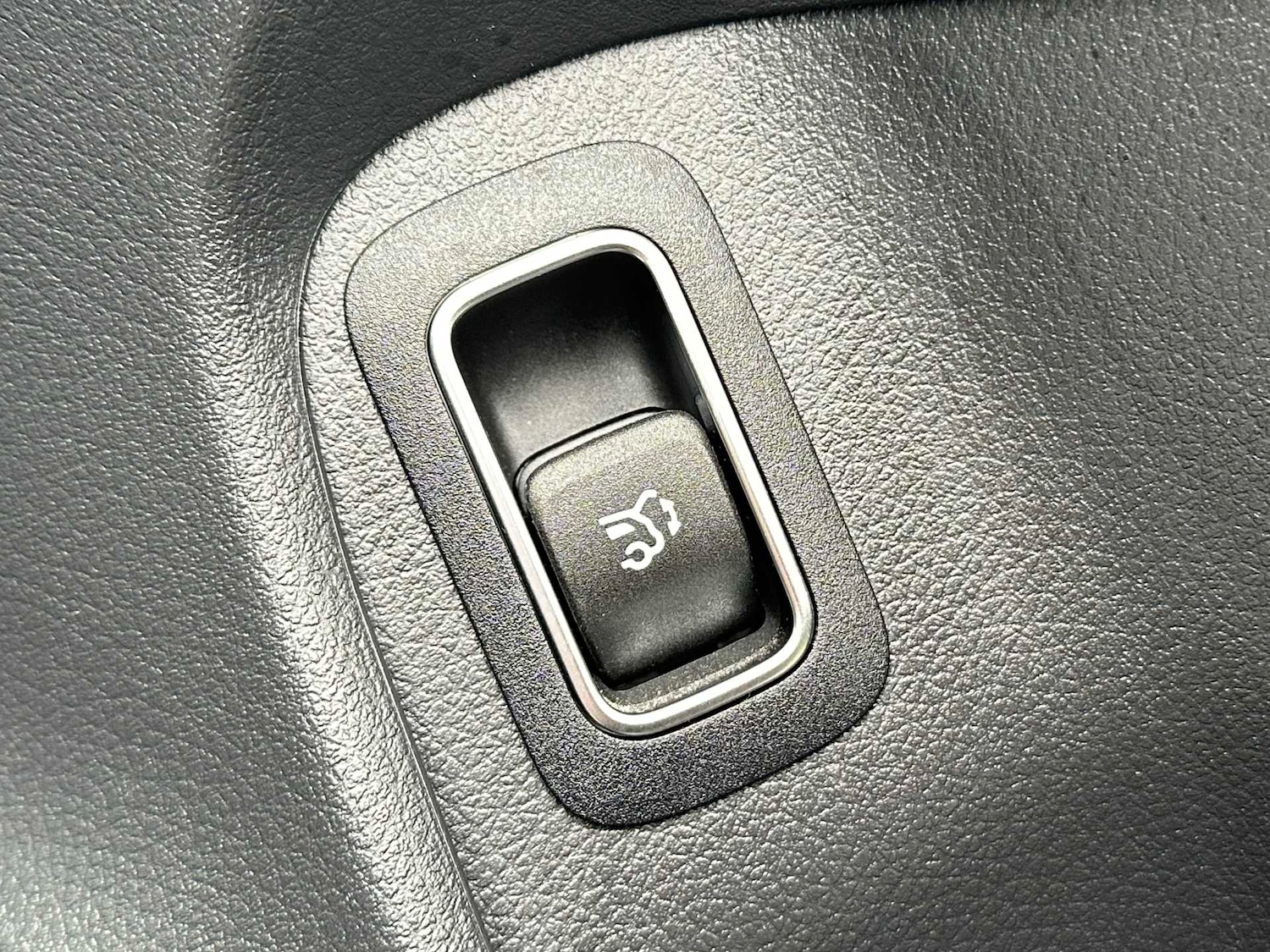 Used Mercedes-Benz CLA 2025 for sale - 77648987: Photo 24