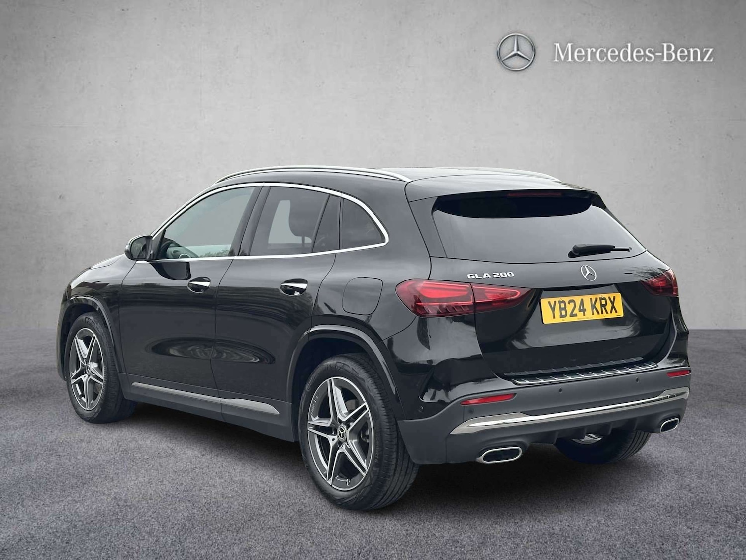 Used Mercedes-Benz GLA 2024 for sale - 78208941: Photo 2