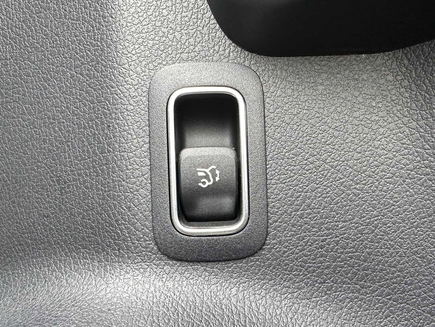 Used Mercedes-Benz GLA 2024 for sale - 78208941: Photo 25