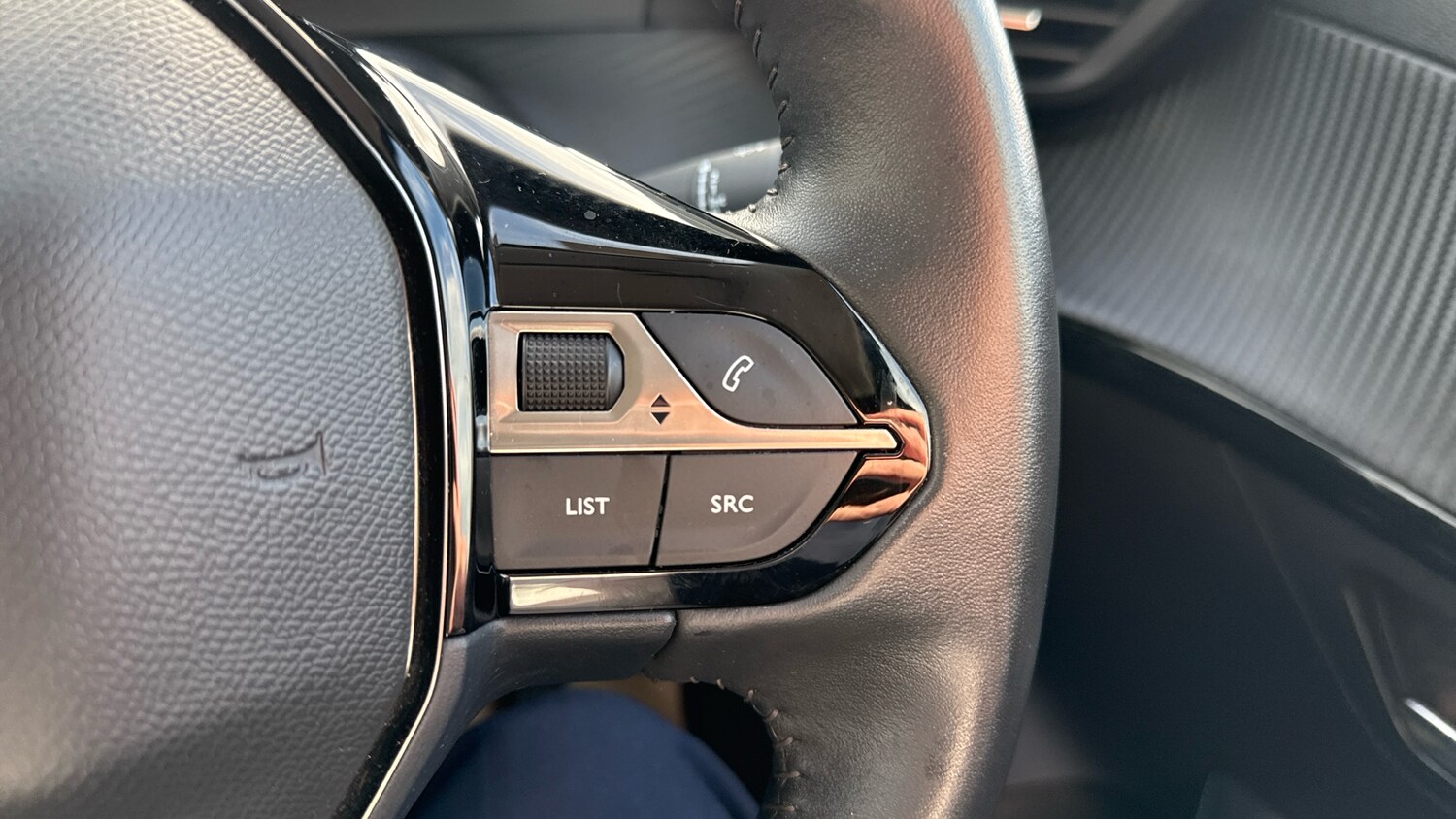 Used Peugeot 208 2022 for sale - 76518457: Photo 23