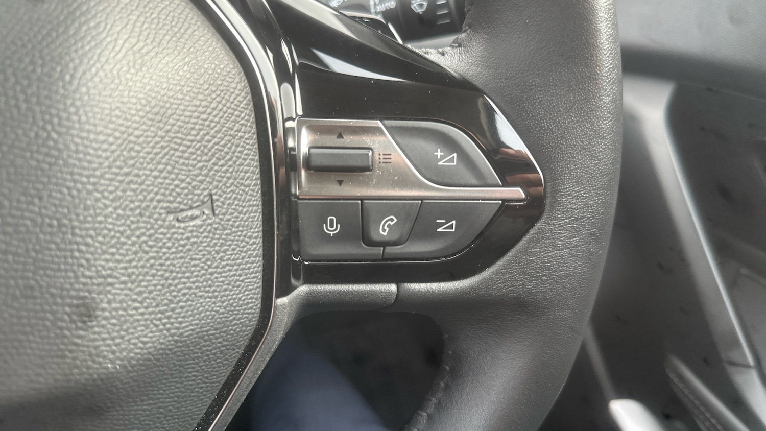 Used Peugeot 308 2022 for sale - 76536514: Photo 30