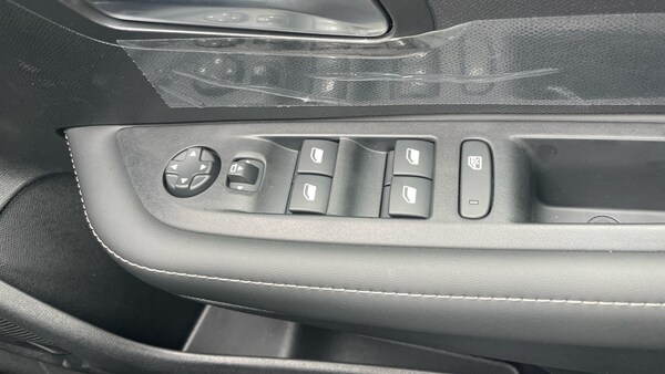 Used Peugeot 208 2025 for sale - 76222164: Photo 27