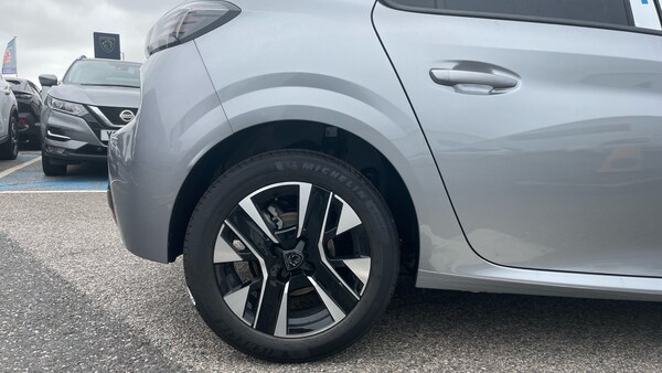Used Peugeot 208 2025 for sale - 76222164: Photo 7